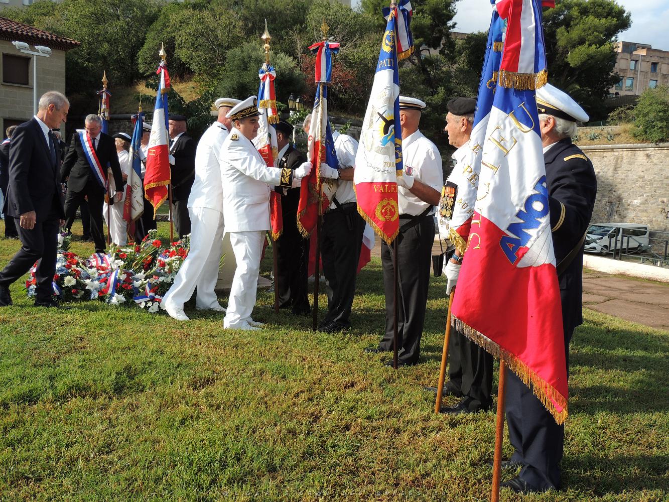 2022 09 25 TOULON HOMMAGE AUX HARKIS (98).JPG -           
